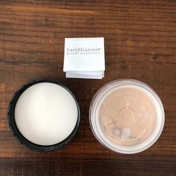 bareMinerals Original SPF 15 Foundation - Picture 3 of 3